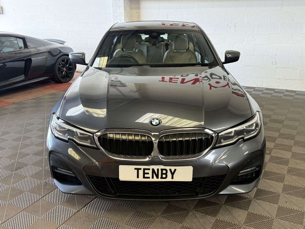 A 2020 BMW 3 SERIES 2.0 330e 12kWh M Sport Saloon 4dr Petrol Plug-in Hybrid Auto Euro 6 (s/s) ( A 2020 BMW 3 SERIES 2.0 330e 12kWh M Sport Saloon 4dr Petrol Plug-in Hybrid Auto Euro 6 (s/s) (