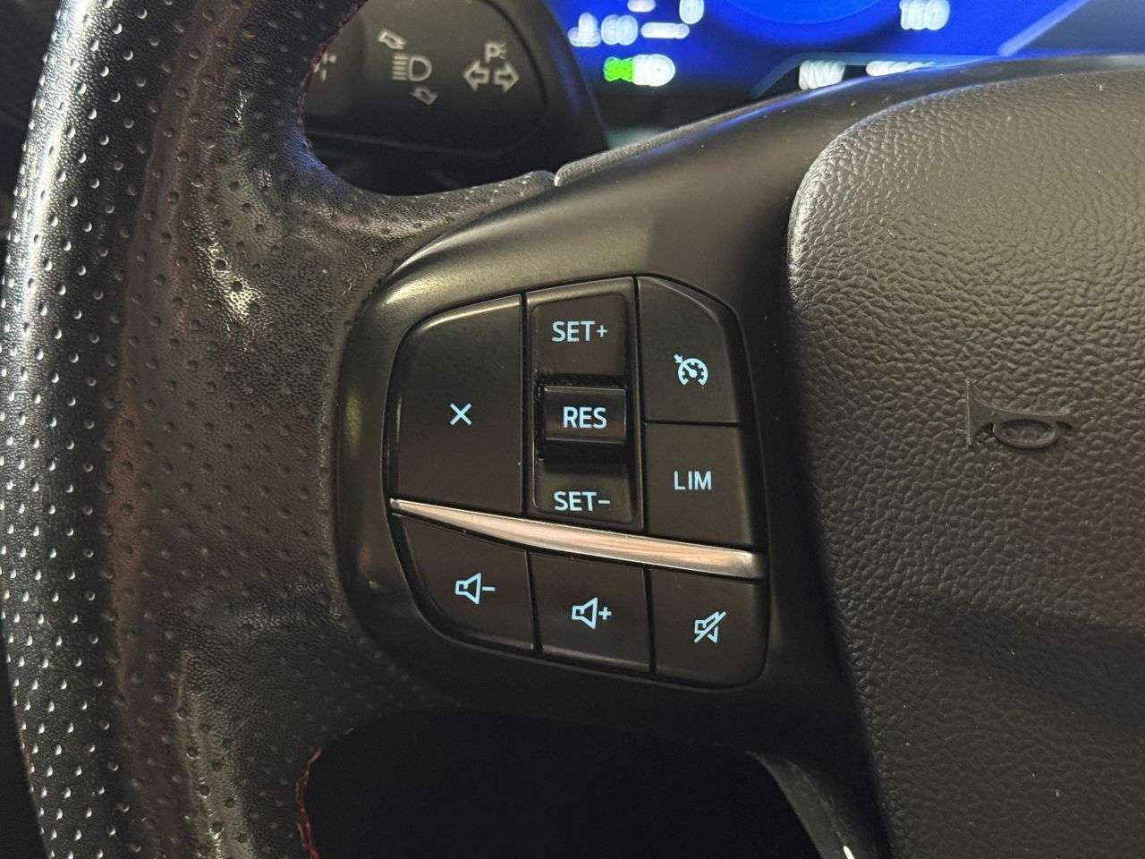 2023 FORD KUGA 2023 FORD KUGA