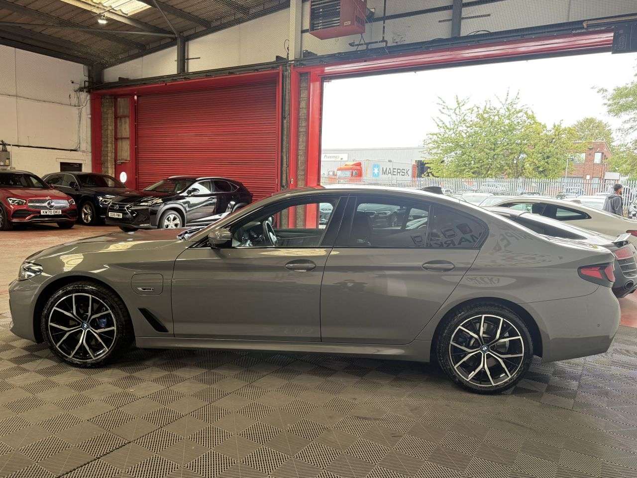 2021 BMW 5 SERIES 2021 BMW 5 SERIES