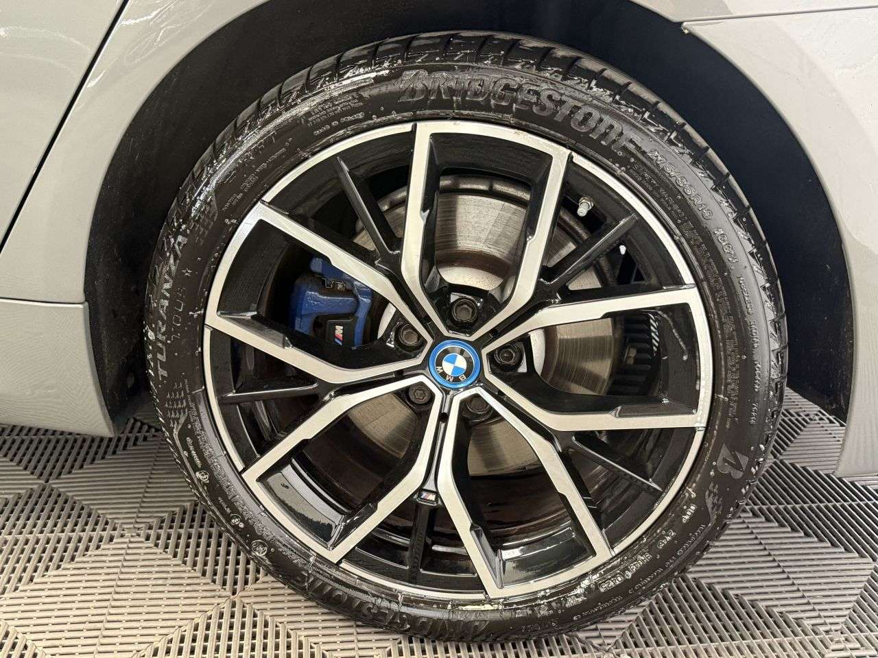 2021 BMW 5 SERIES 2021 BMW 5 SERIES