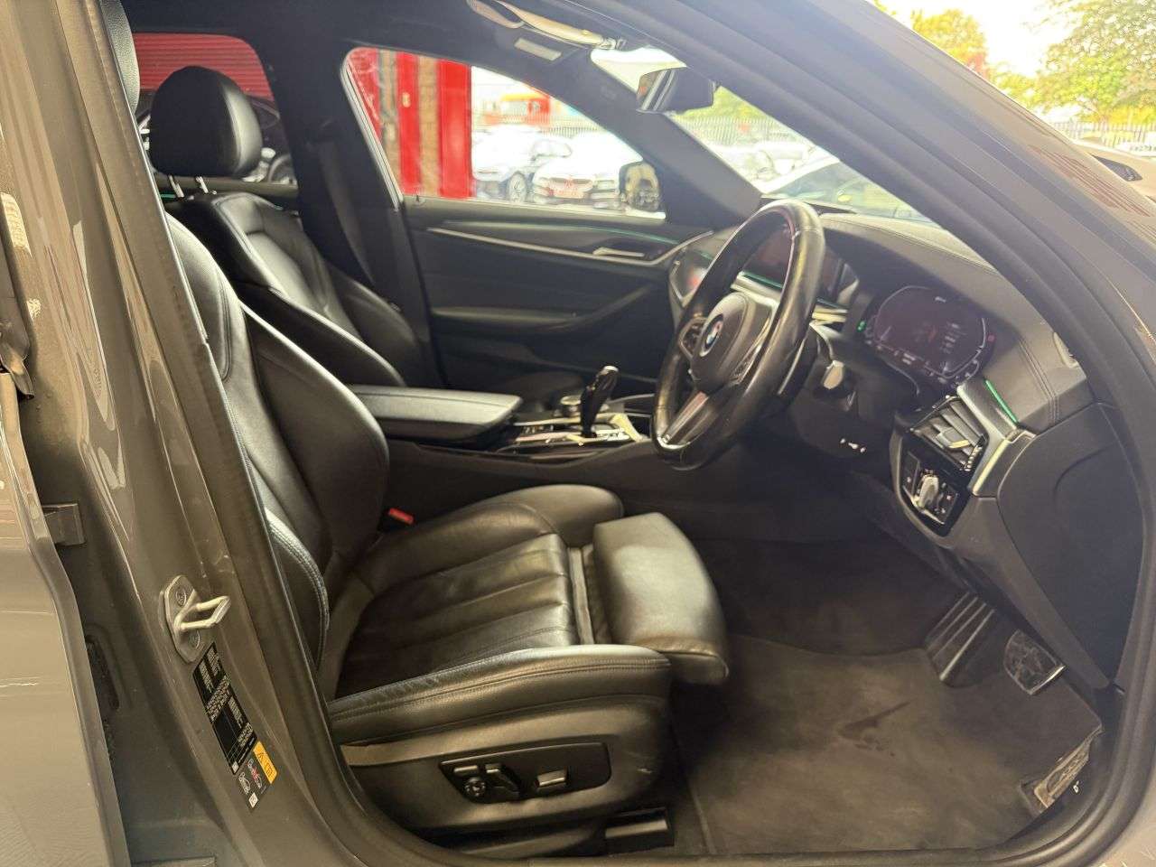 2021 BMW 5 SERIES 2021 BMW 5 SERIES
