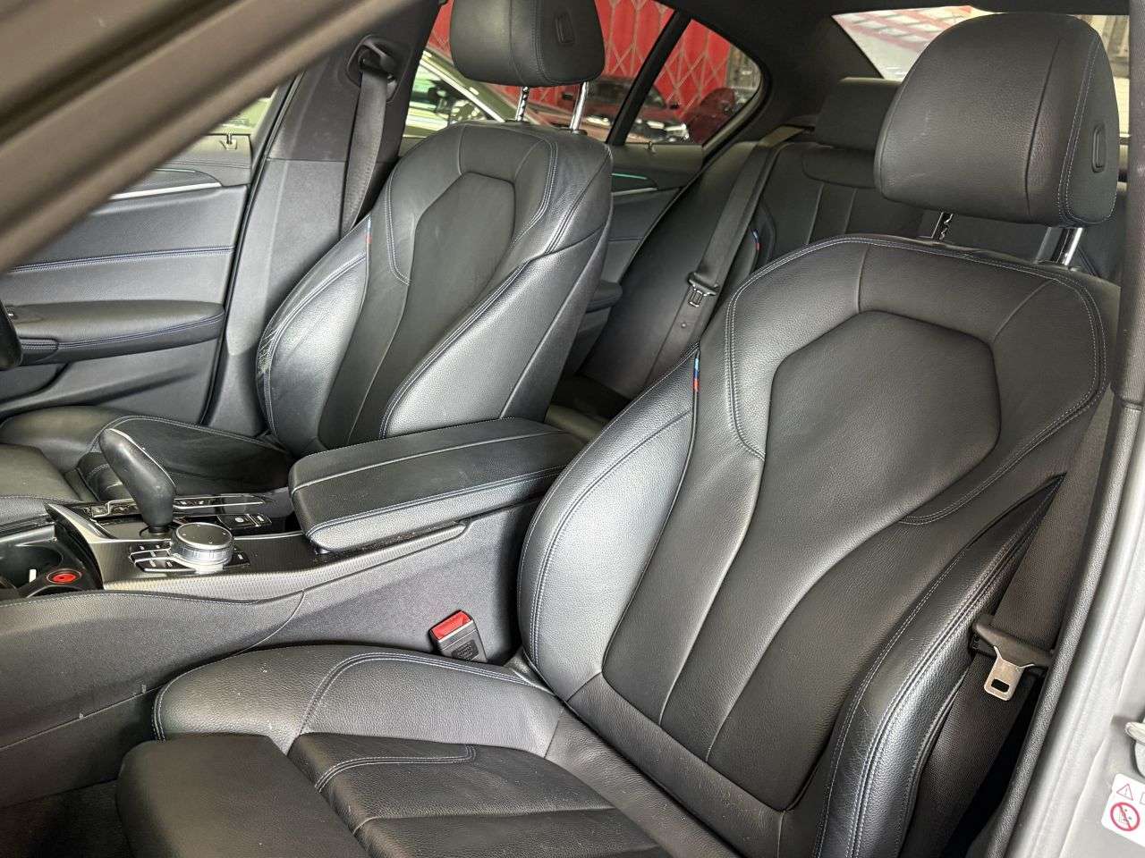 2021 BMW 5 SERIES 2021 BMW 5 SERIES