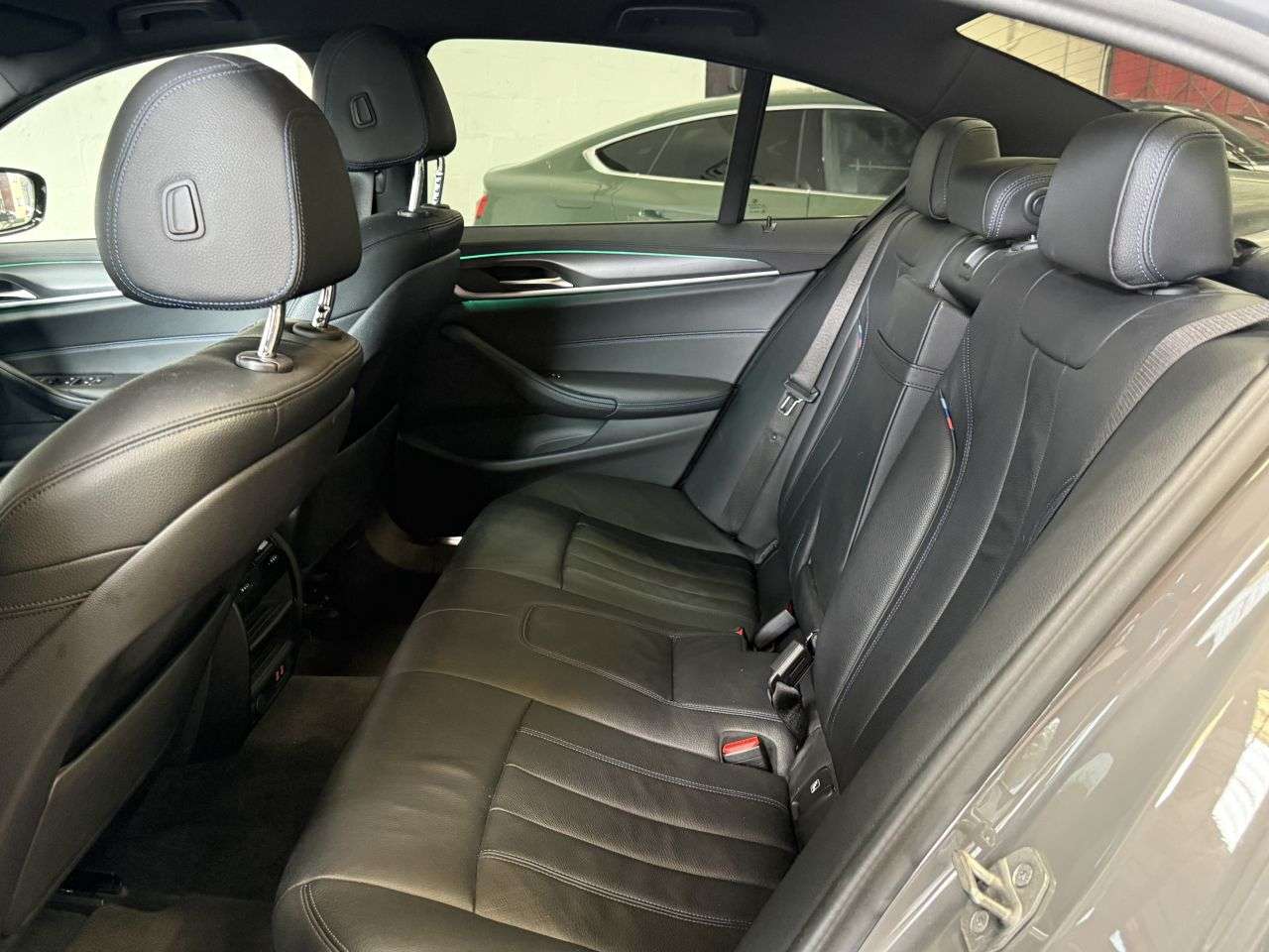 2021 BMW 5 SERIES 2021 BMW 5 SERIES
