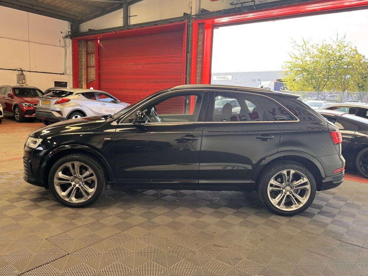 2016 AUDI Q3 2016 AUDI Q3