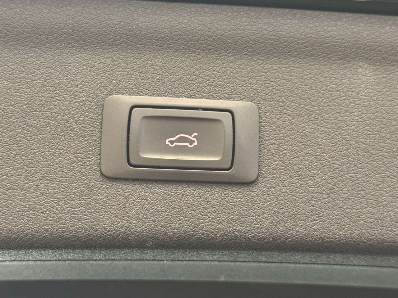 2016 AUDI Q3 2016 AUDI Q3