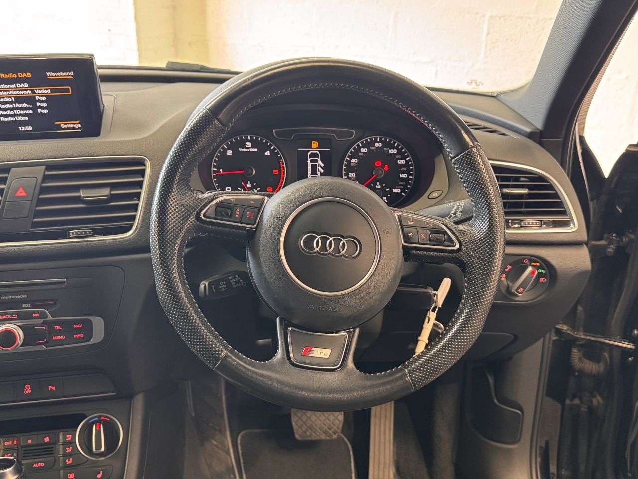 2016 AUDI Q3 2016 AUDI Q3