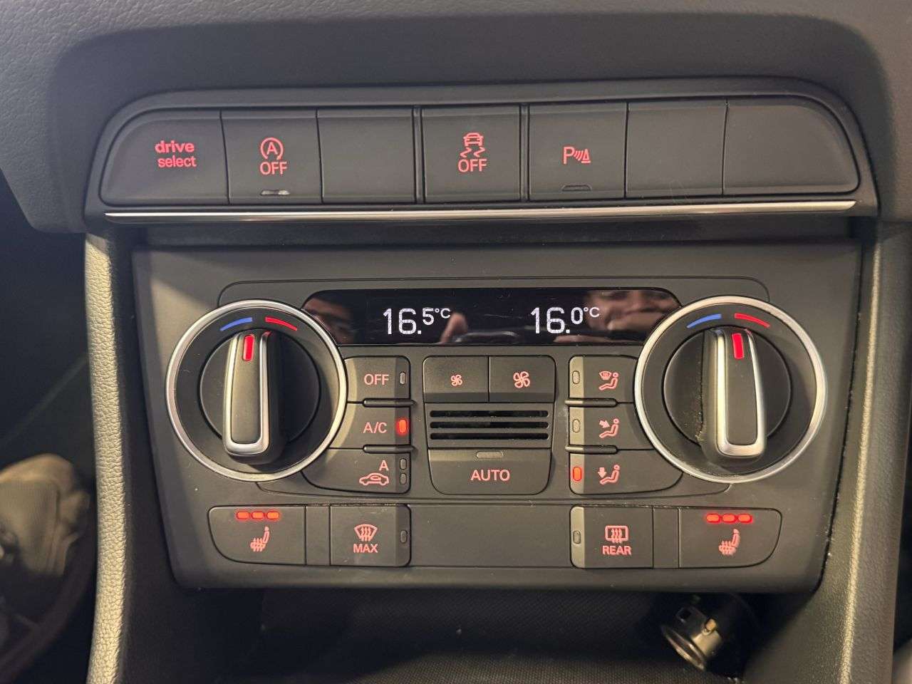 2016 AUDI Q3 2016 AUDI Q3