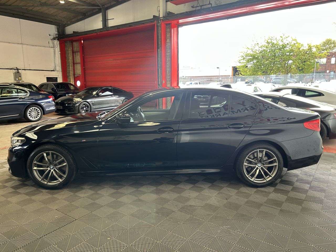 2018 BMW 5 SERIES 2018 BMW 5 SERIES