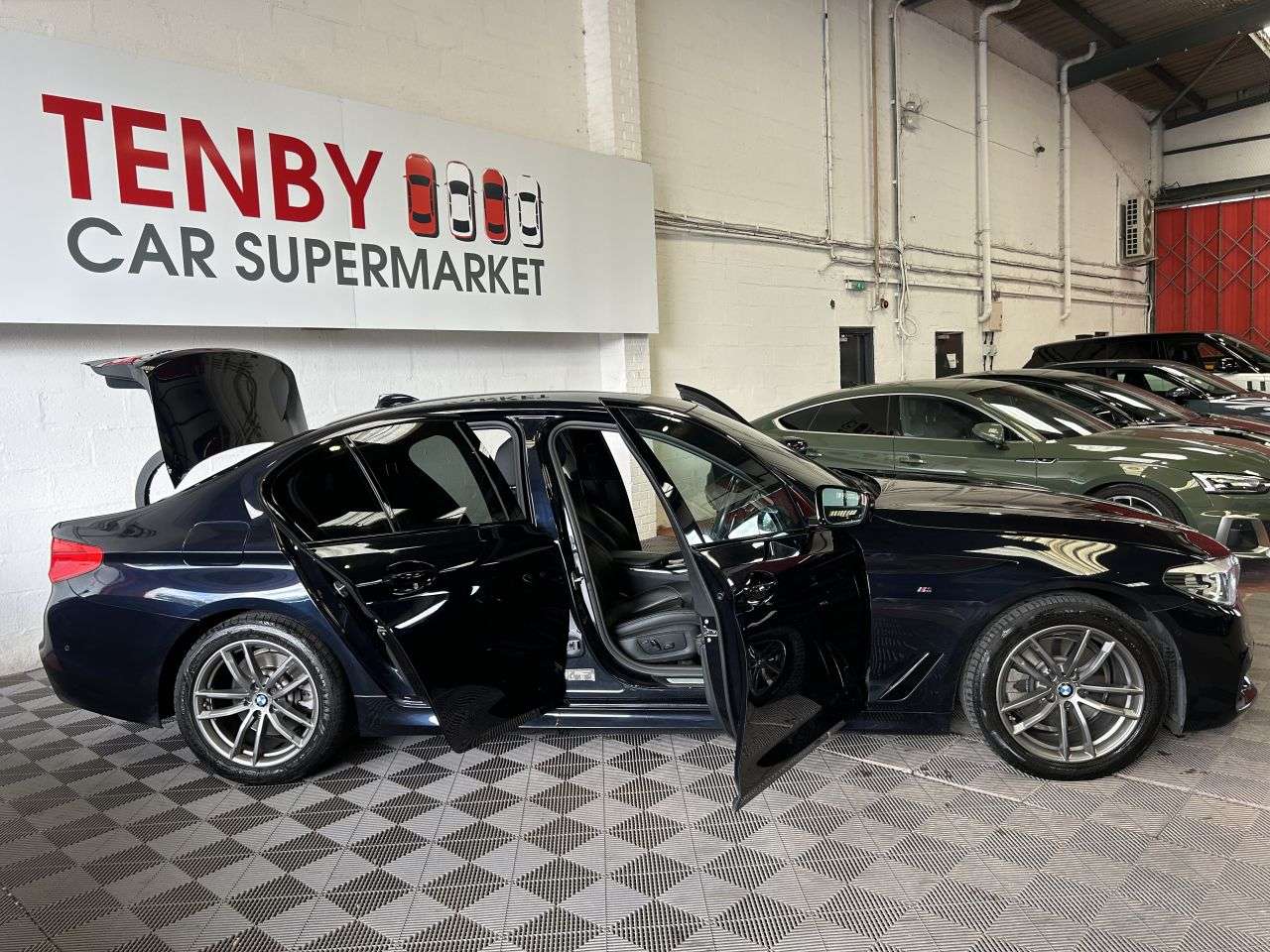 2018 BMW 5 SERIES 2018 BMW 5 SERIES