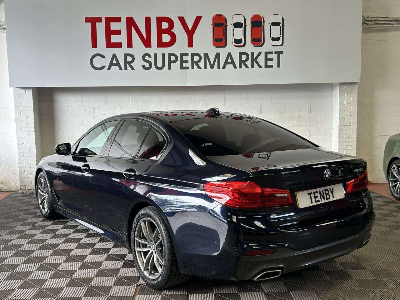 2018 BMW 5 SERIES 2018 BMW 5 SERIES