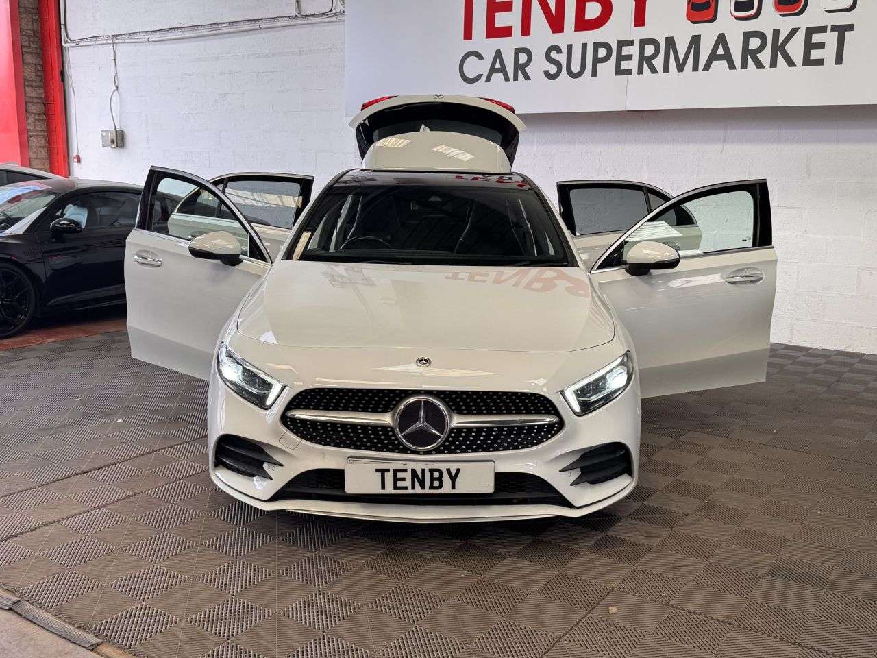 2021 MERCEDES-BENZ A CLASS 2021 MERCEDES-BENZ A CLASS