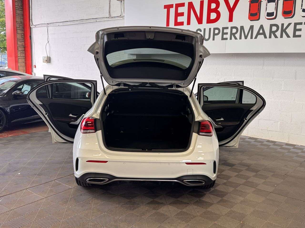 2021 MERCEDES-BENZ A CLASS 2021 MERCEDES-BENZ A CLASS