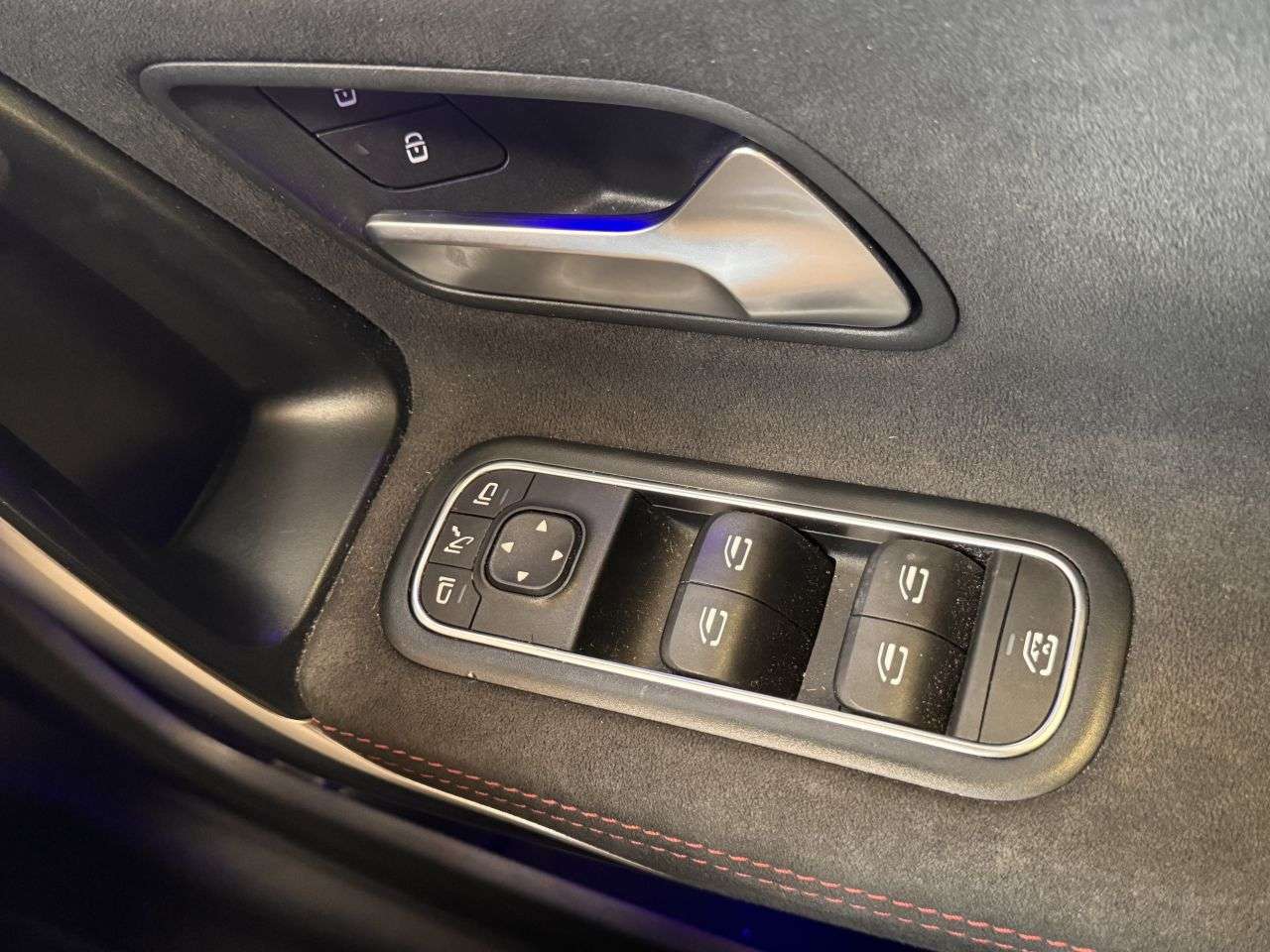 2021 MERCEDES-BENZ A CLASS 2021 MERCEDES-BENZ A CLASS