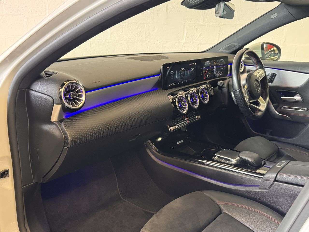 2021 MERCEDES-BENZ A CLASS 2021 MERCEDES-BENZ A CLASS