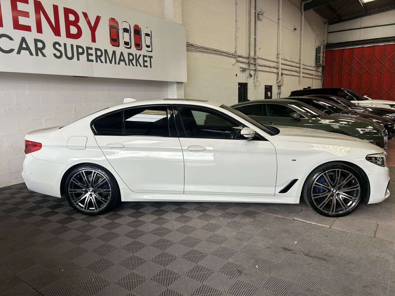 2019 BMW 5 SERIES 2019 BMW 5 SERIES