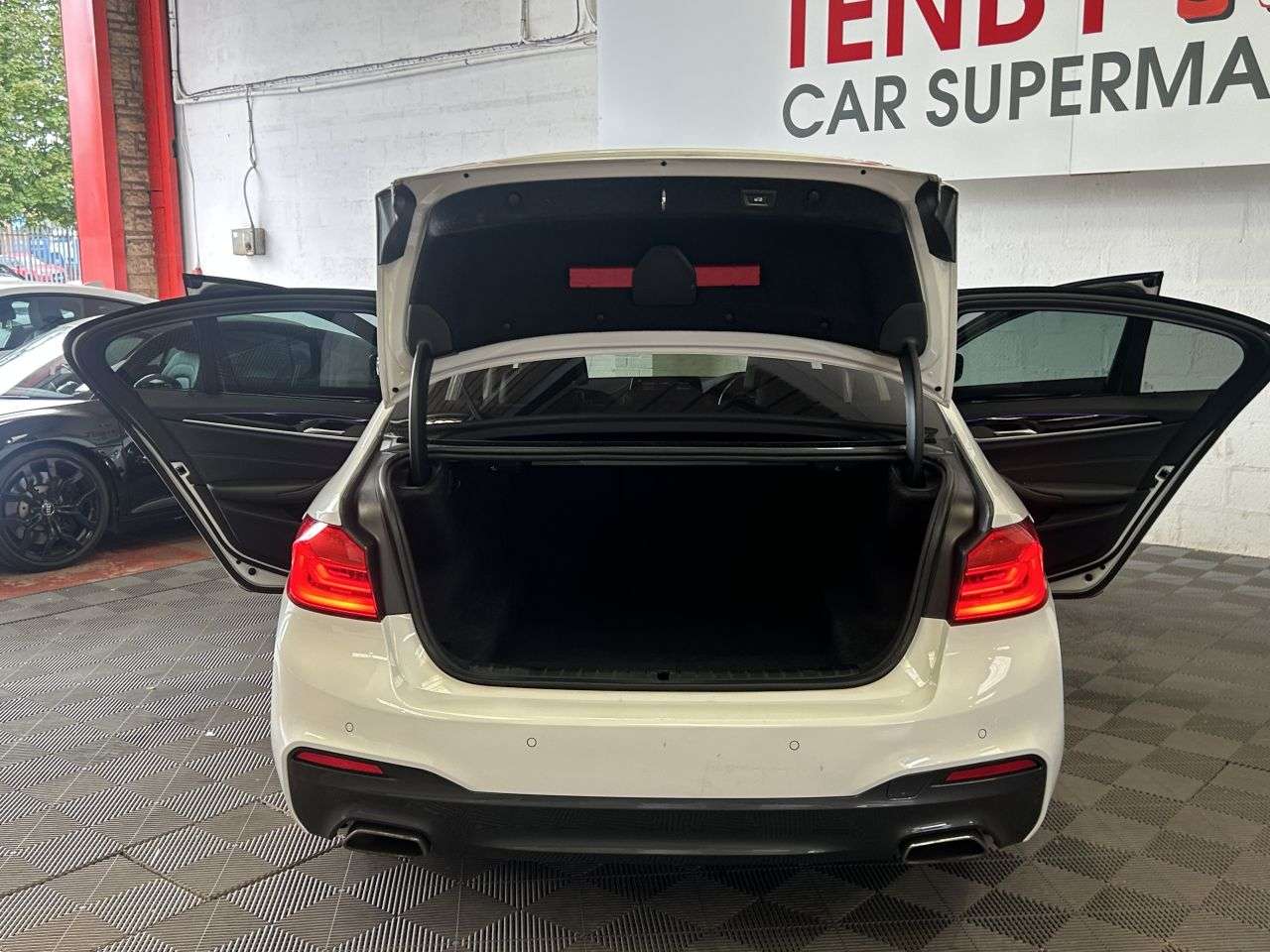 2019 BMW 5 SERIES 2019 BMW 5 SERIES