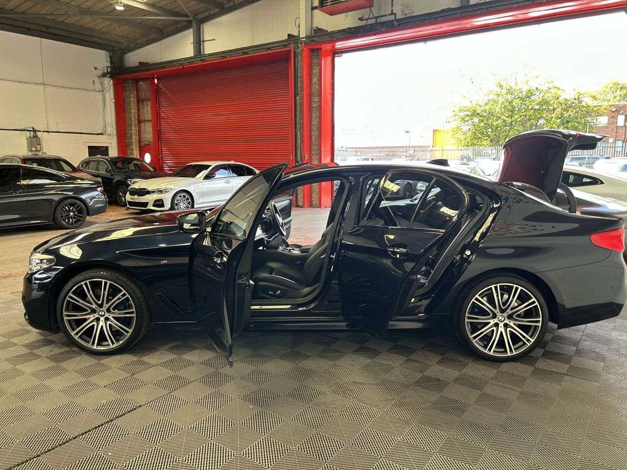 2018 BMW 5 SERIES 2018 BMW 5 SERIES