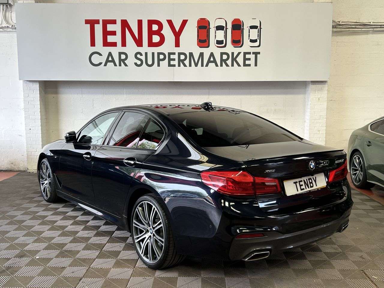 2018 BMW 5 SERIES 2018 BMW 5 SERIES