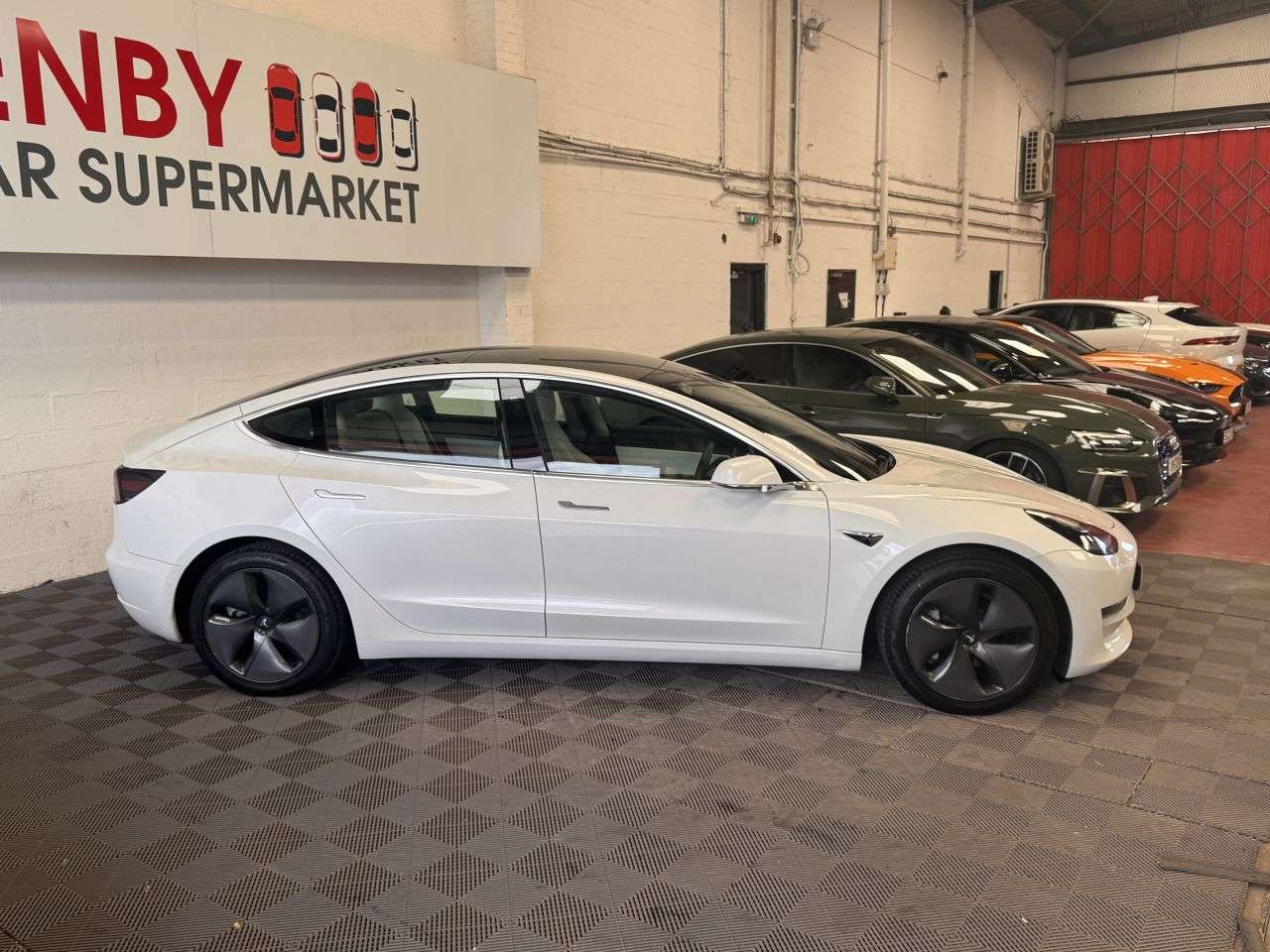 2020 TESLA MODEL 3 2020 TESLA MODEL 3