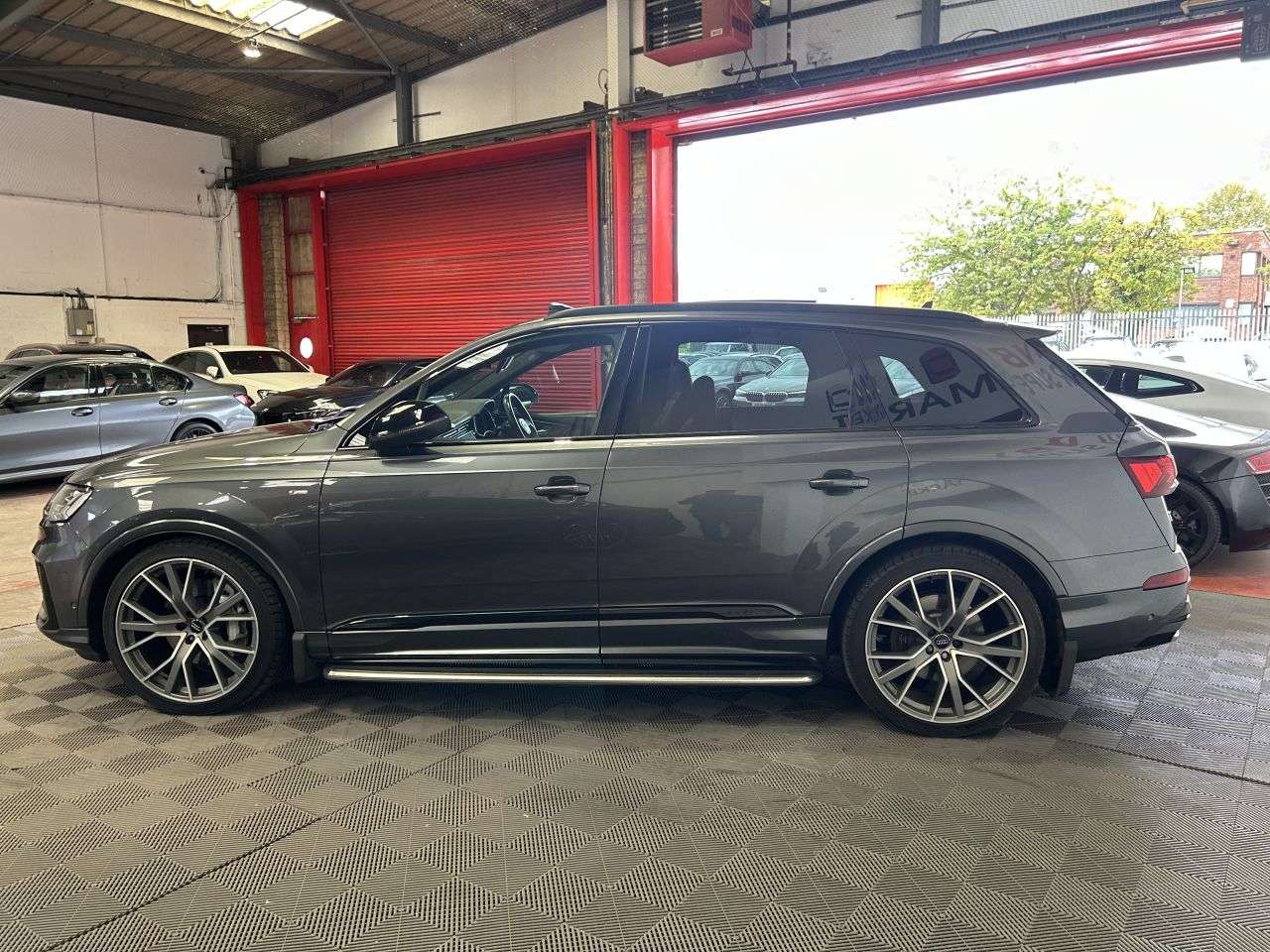 2020 AUDI Q7 2020 AUDI Q7