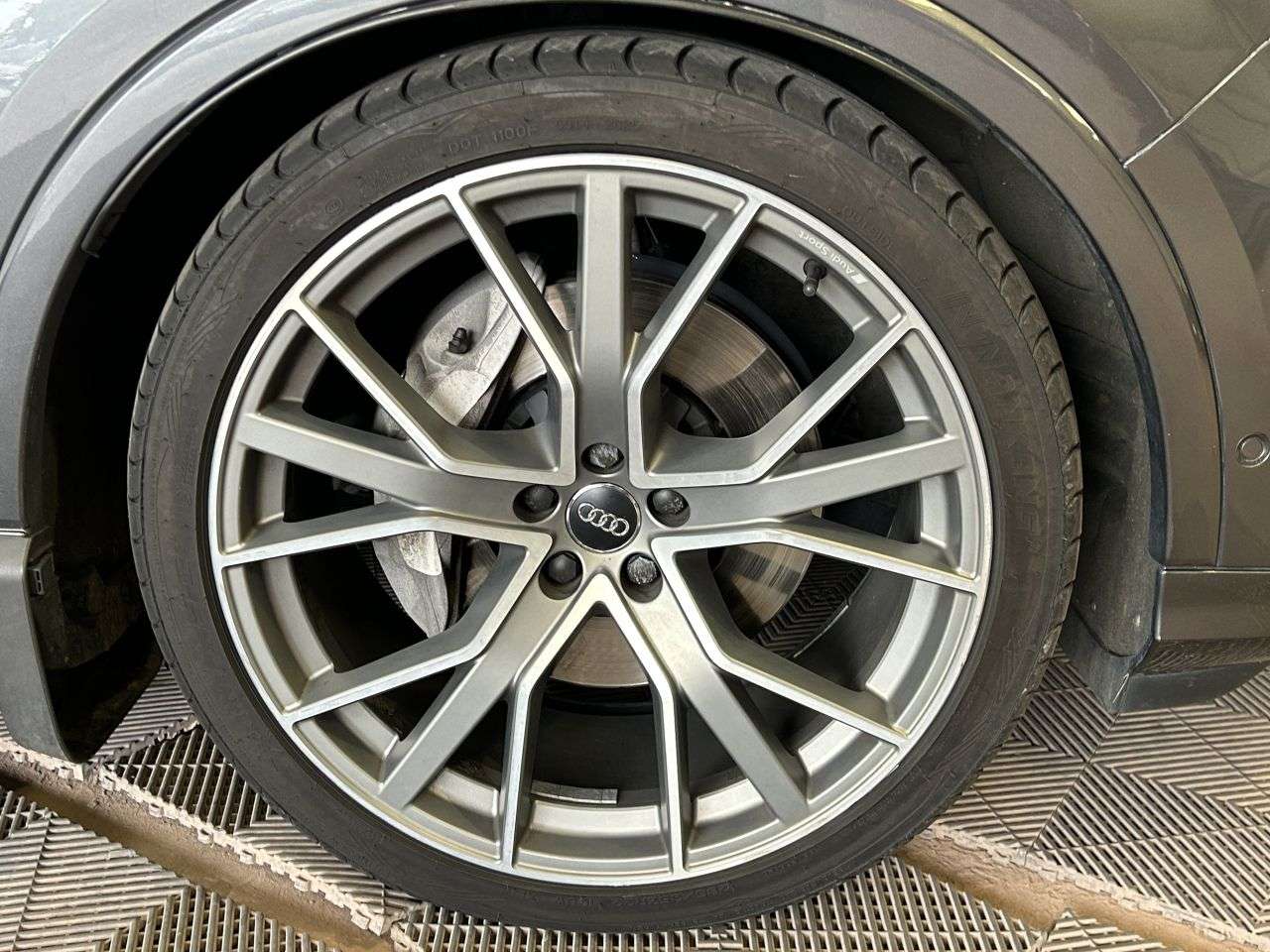 2020 AUDI Q7 2020 AUDI Q7