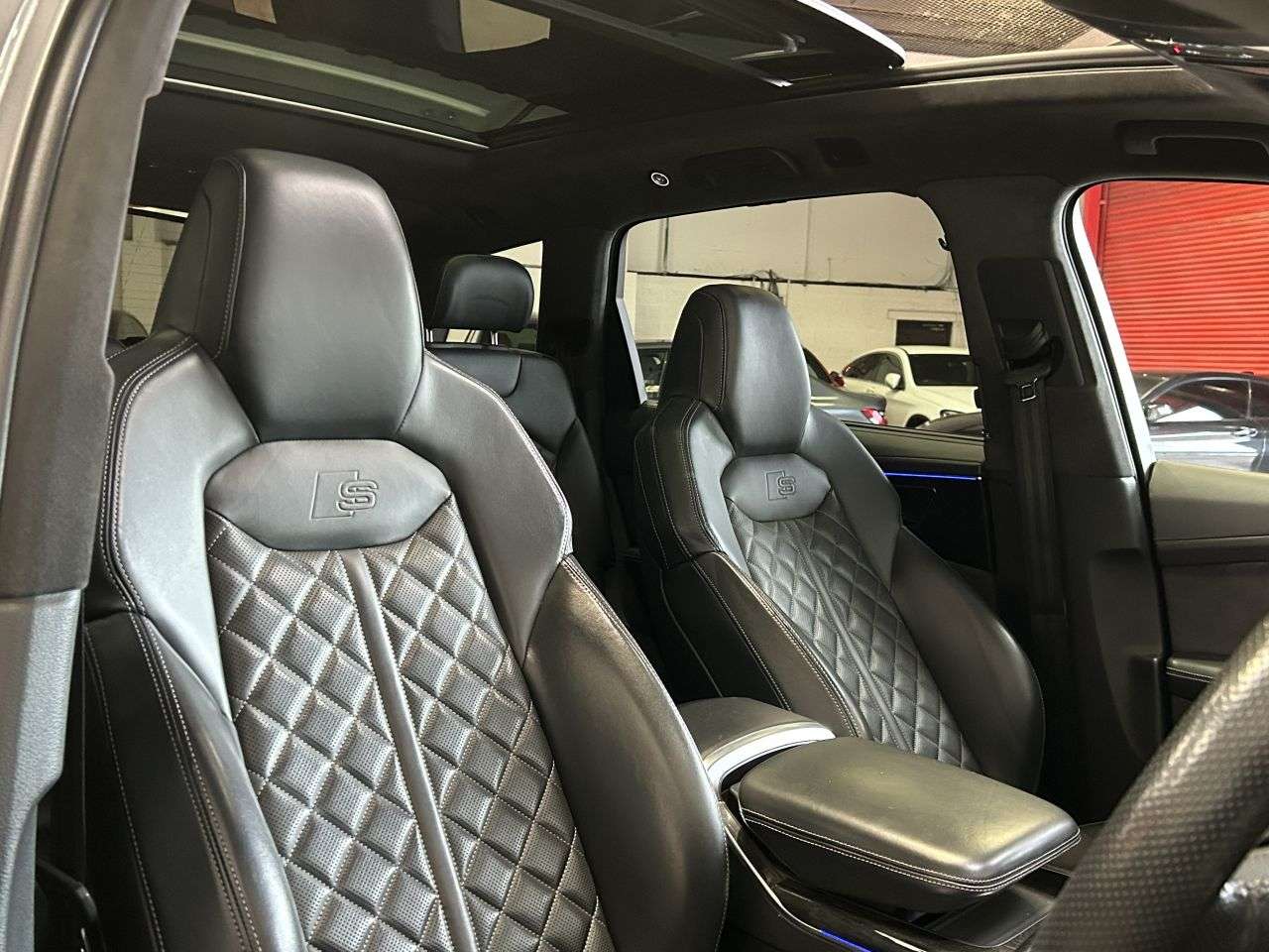 2020 AUDI Q7 2020 AUDI Q7