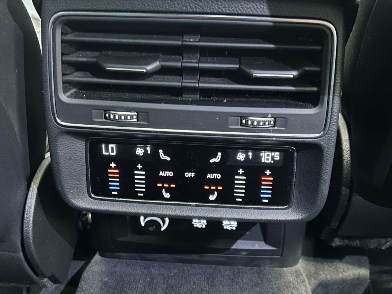 2020 AUDI Q7 2020 AUDI Q7