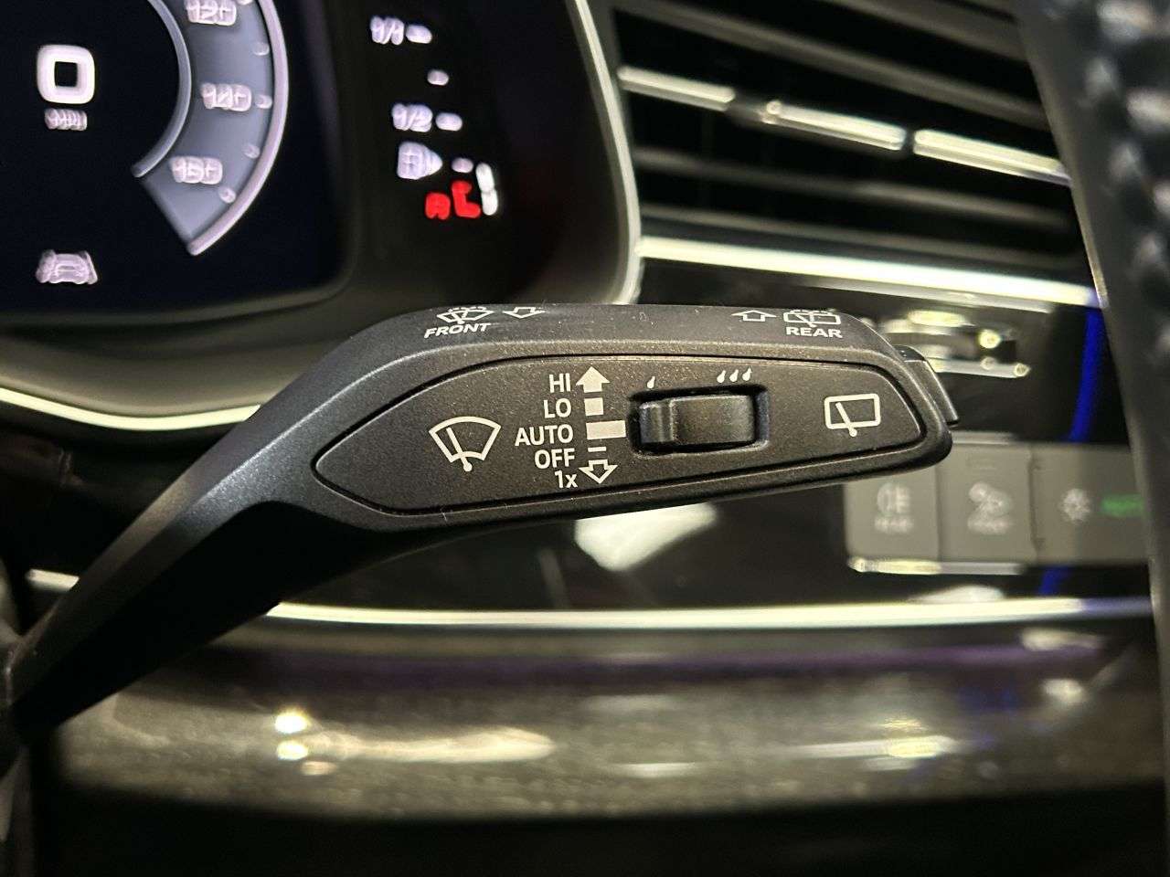 2020 AUDI Q7 2020 AUDI Q7