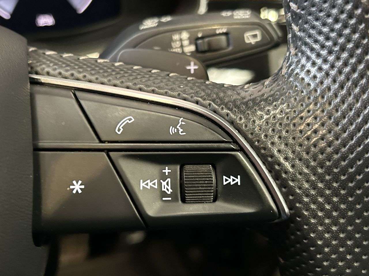 2020 AUDI Q7 2020 AUDI Q7