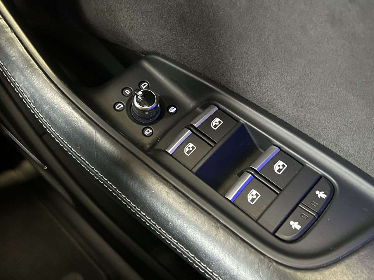 2020 AUDI Q7 2020 AUDI Q7
