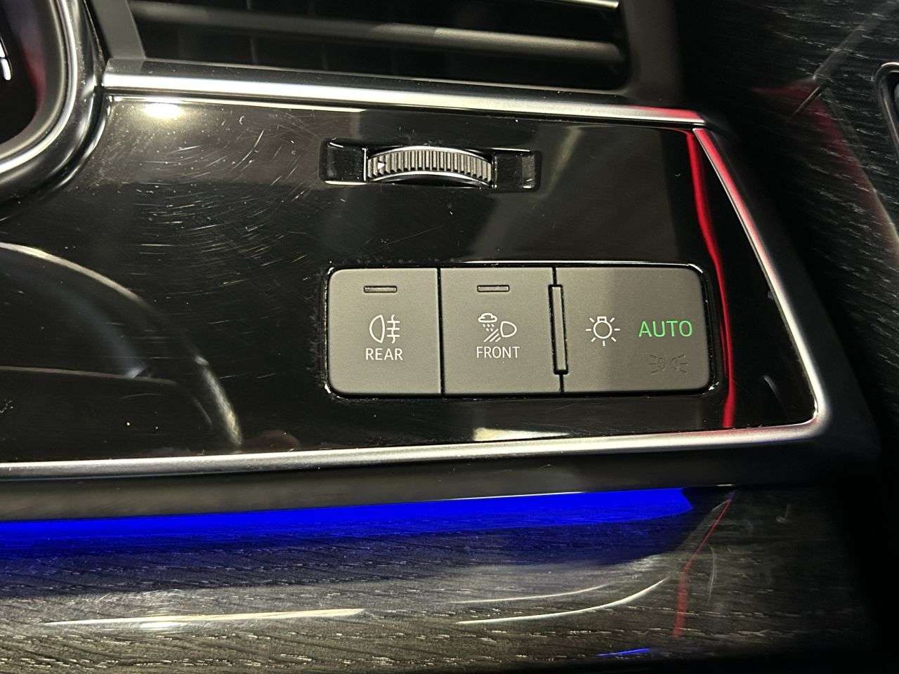 2020 AUDI Q7 2020 AUDI Q7