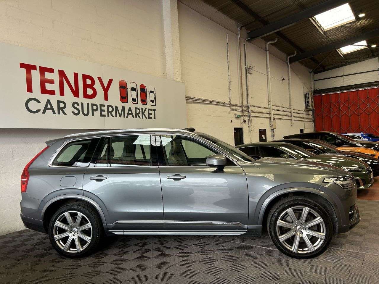 2017 VOLVO XC90 2017 VOLVO XC90