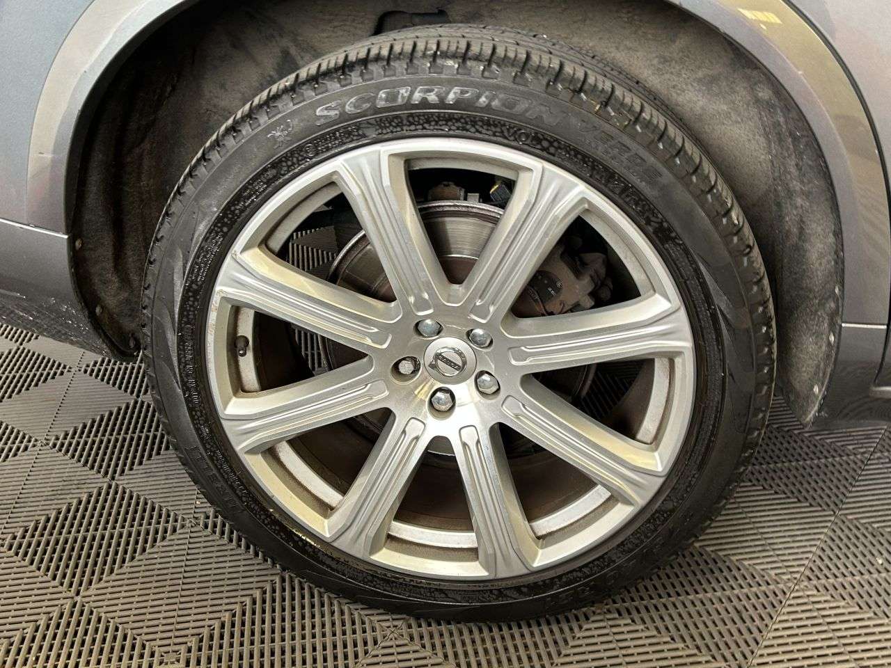 2017 VOLVO XC90 2017 VOLVO XC90