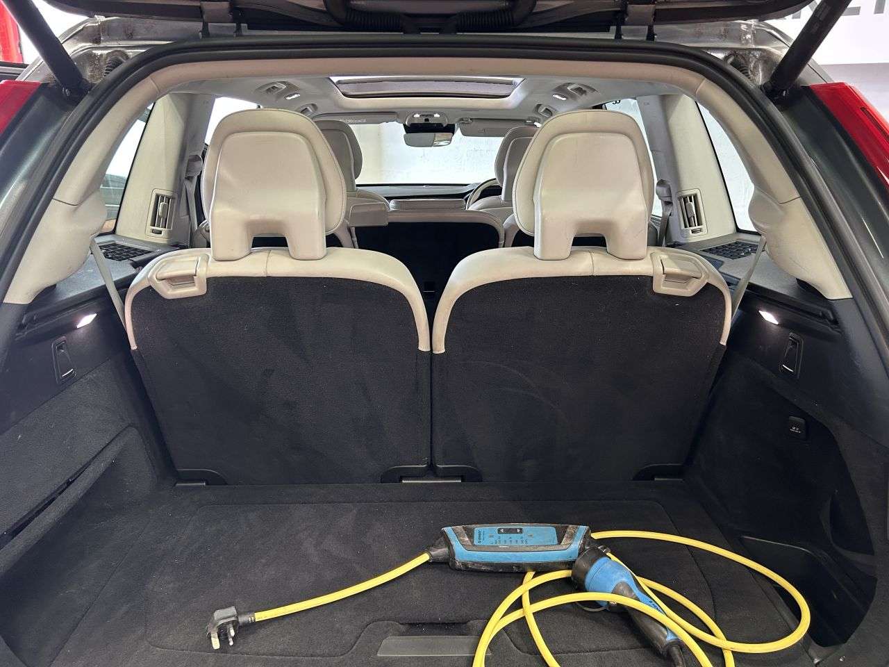 2017 VOLVO XC90 2017 VOLVO XC90