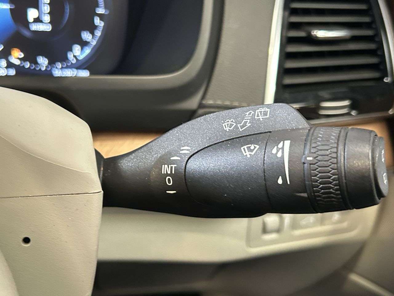2017 VOLVO XC90 2017 VOLVO XC90