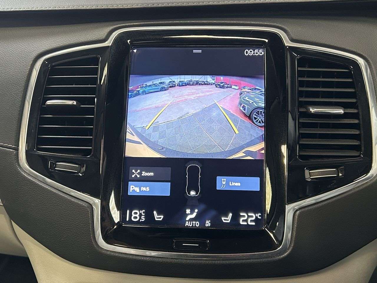 2017 VOLVO XC90 2017 VOLVO XC90