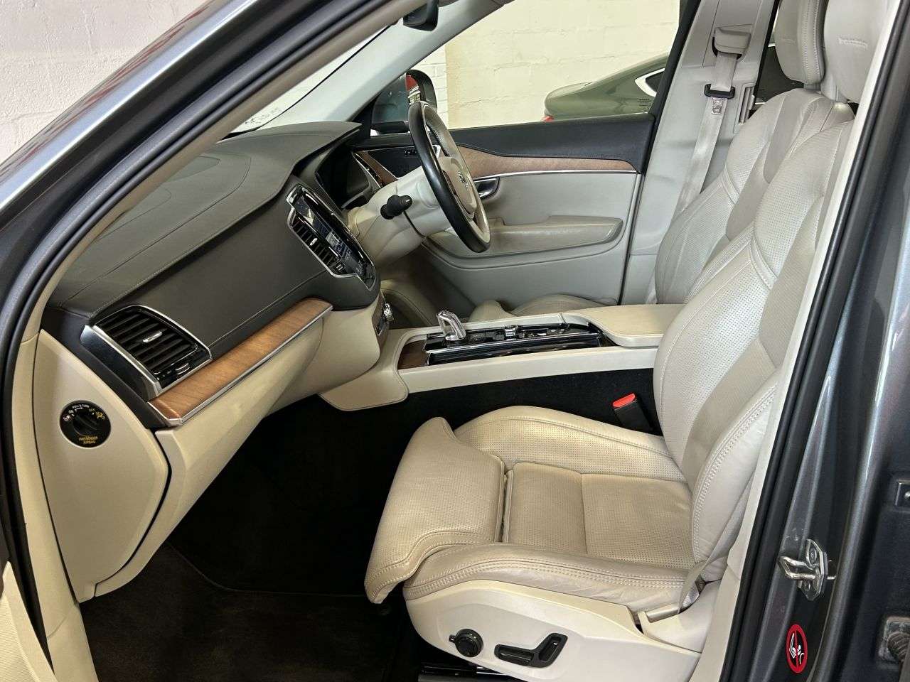 2017 VOLVO XC90 2017 VOLVO XC90