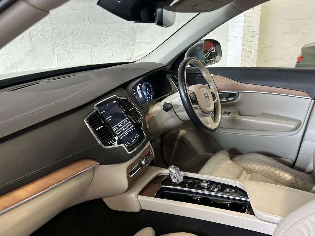 2017 VOLVO XC90 2017 VOLVO XC90