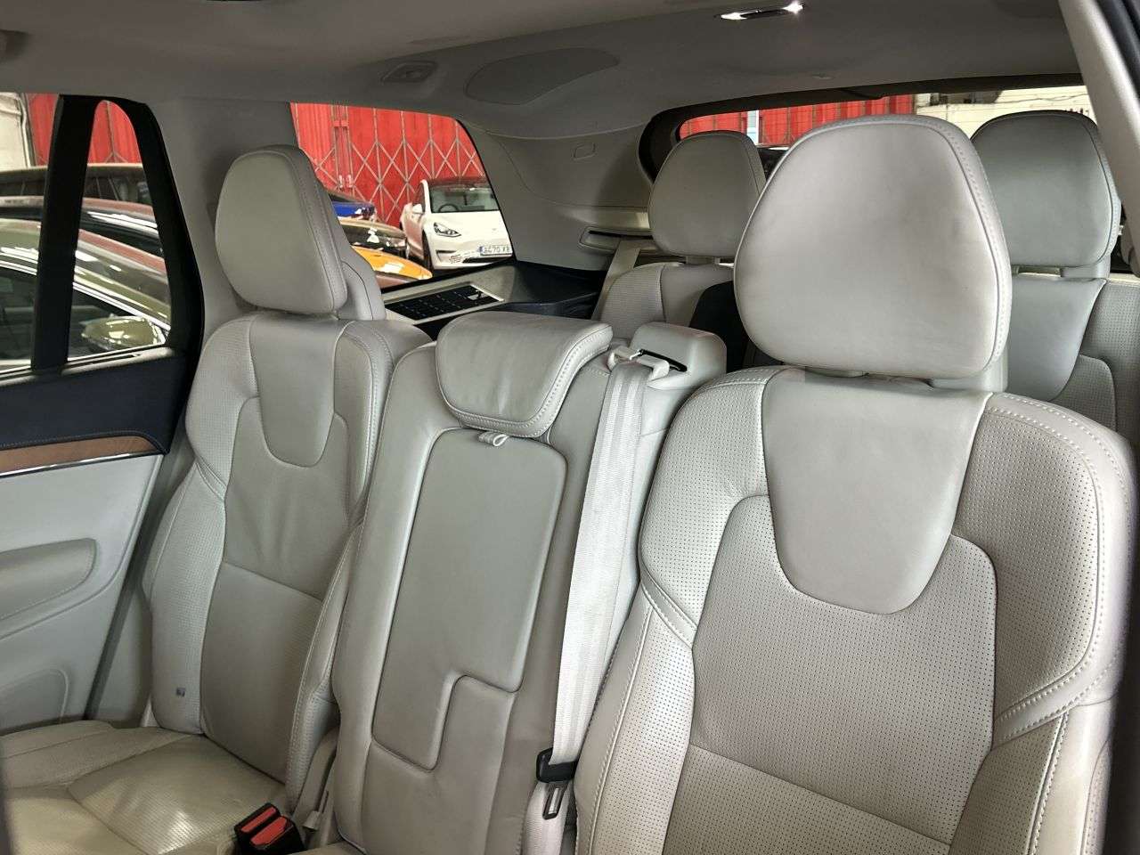 2017 VOLVO XC90 2017 VOLVO XC90
