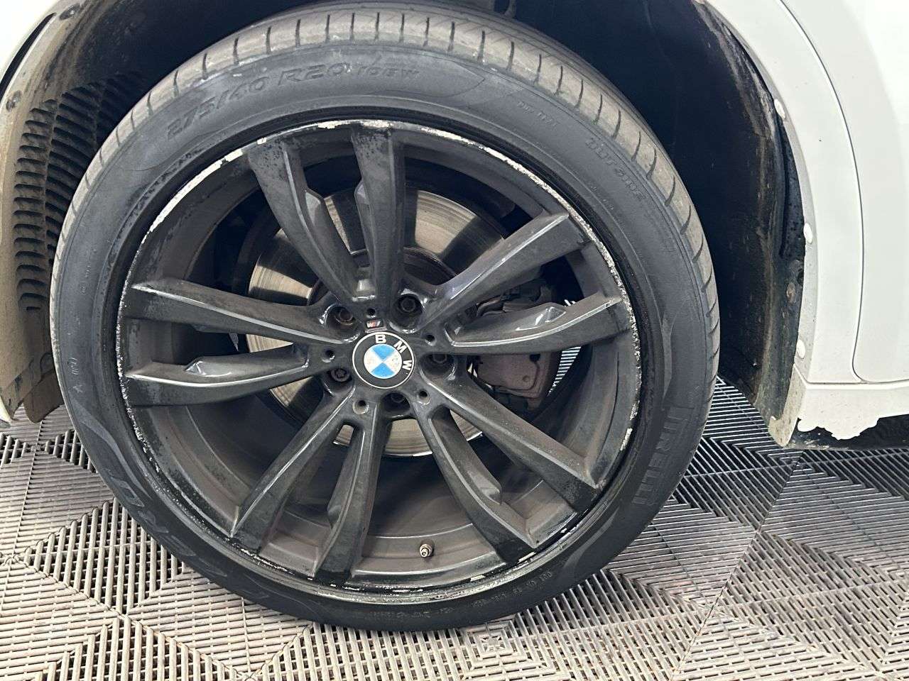 2017 BMW X6 2017 BMW X6