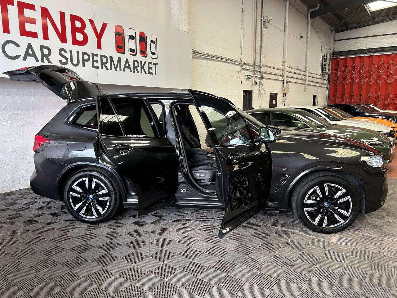 2022 BMW IX3 2022 BMW IX3