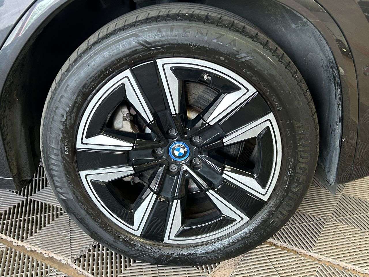 2022 BMW IX3 2022 BMW IX3