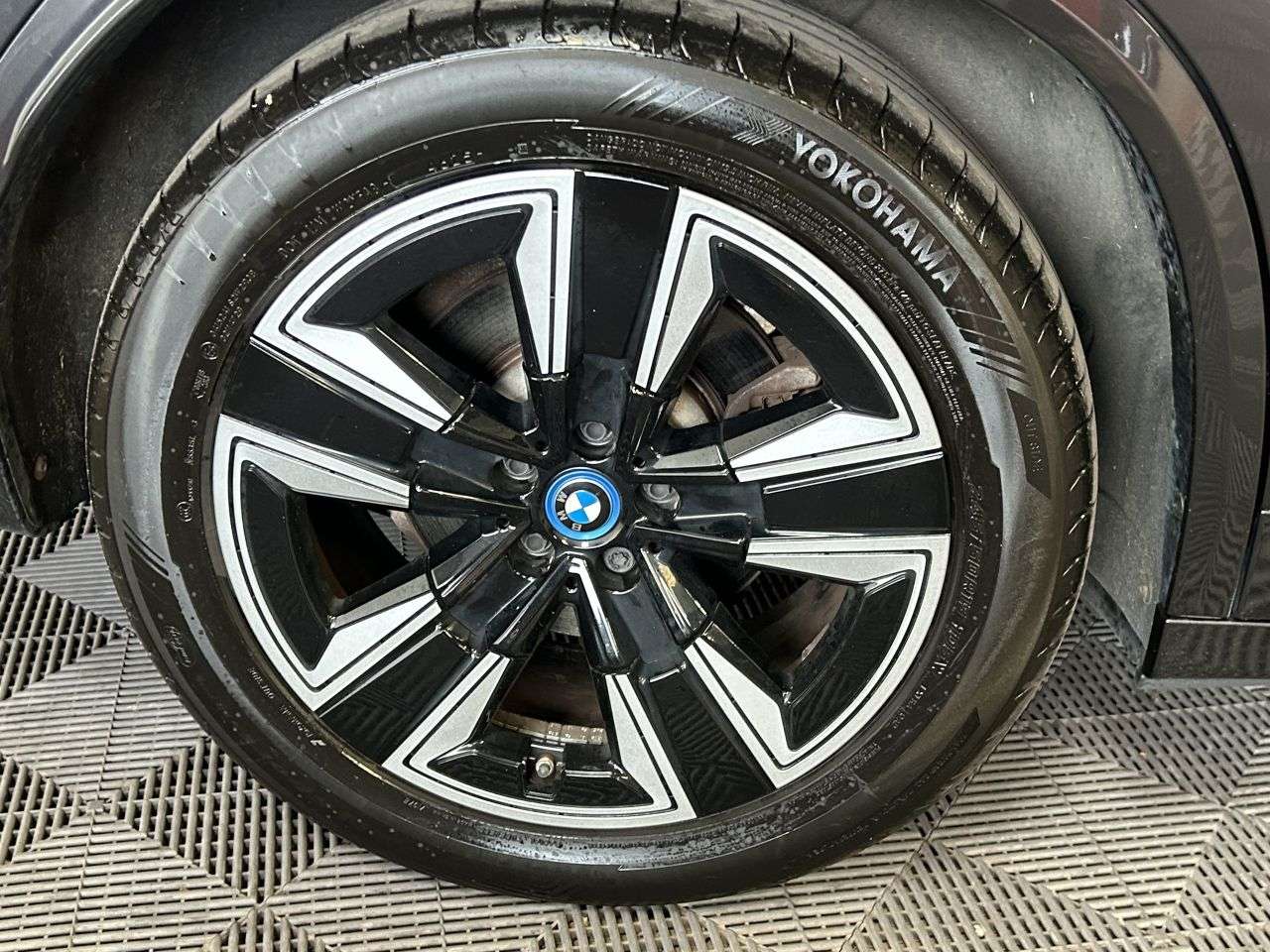 2022 BMW IX3 2022 BMW IX3