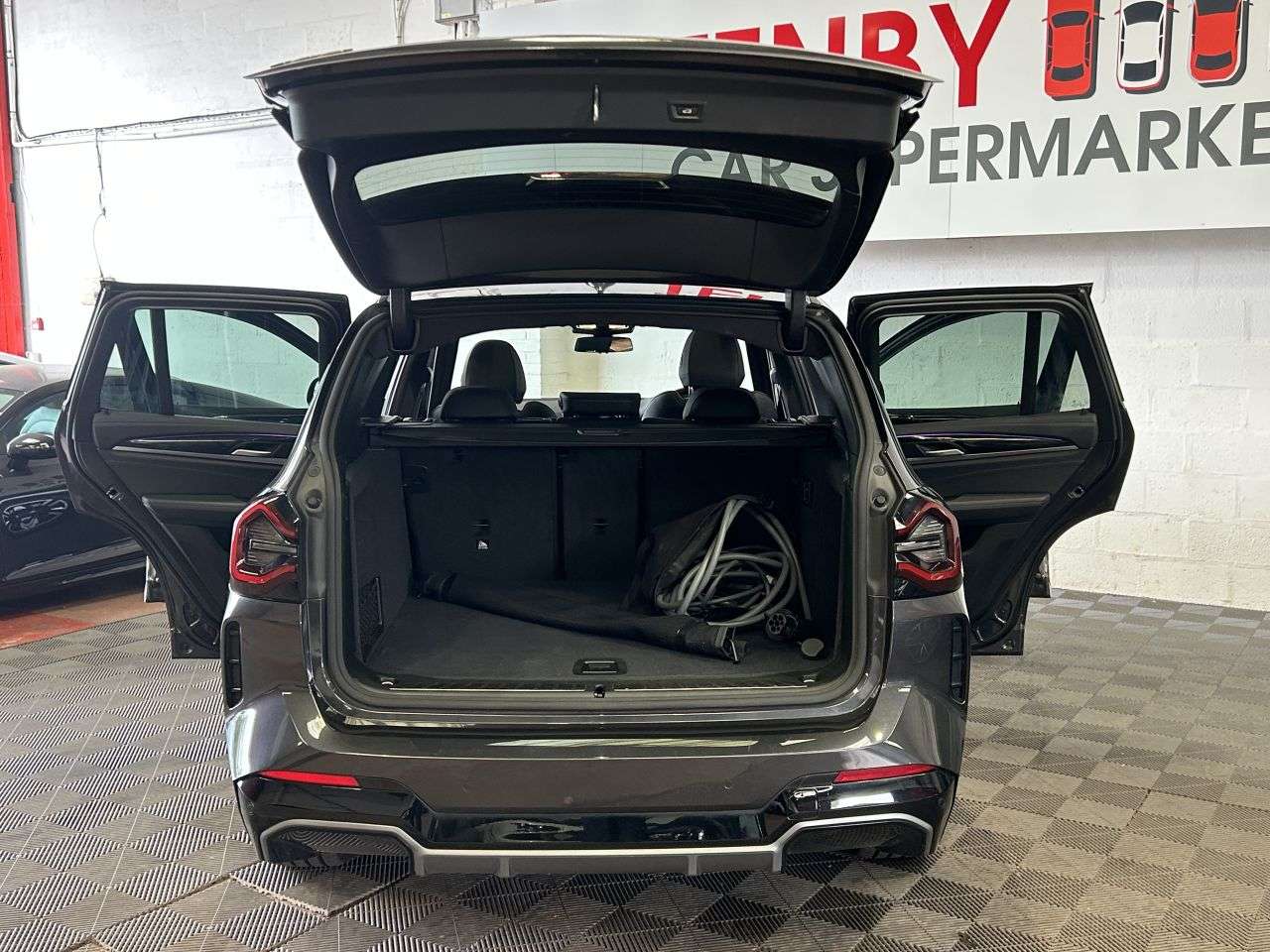2022 BMW IX3 2022 BMW IX3