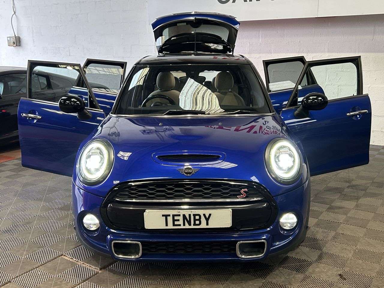 2019 MINI HATCH 2019 MINI HATCH