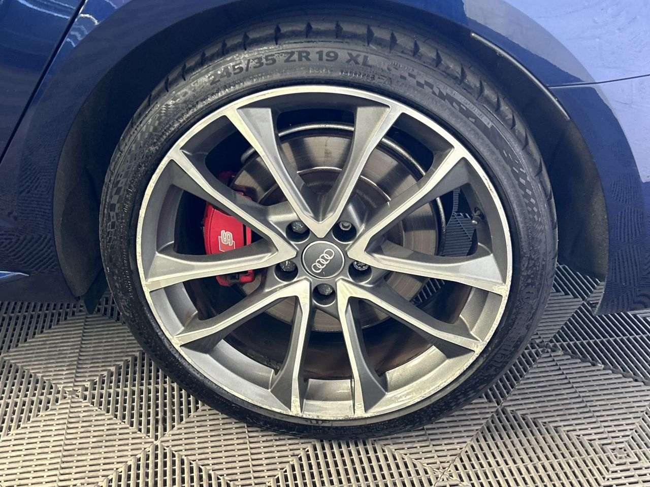 2017 AUDI S4 2017 AUDI S4