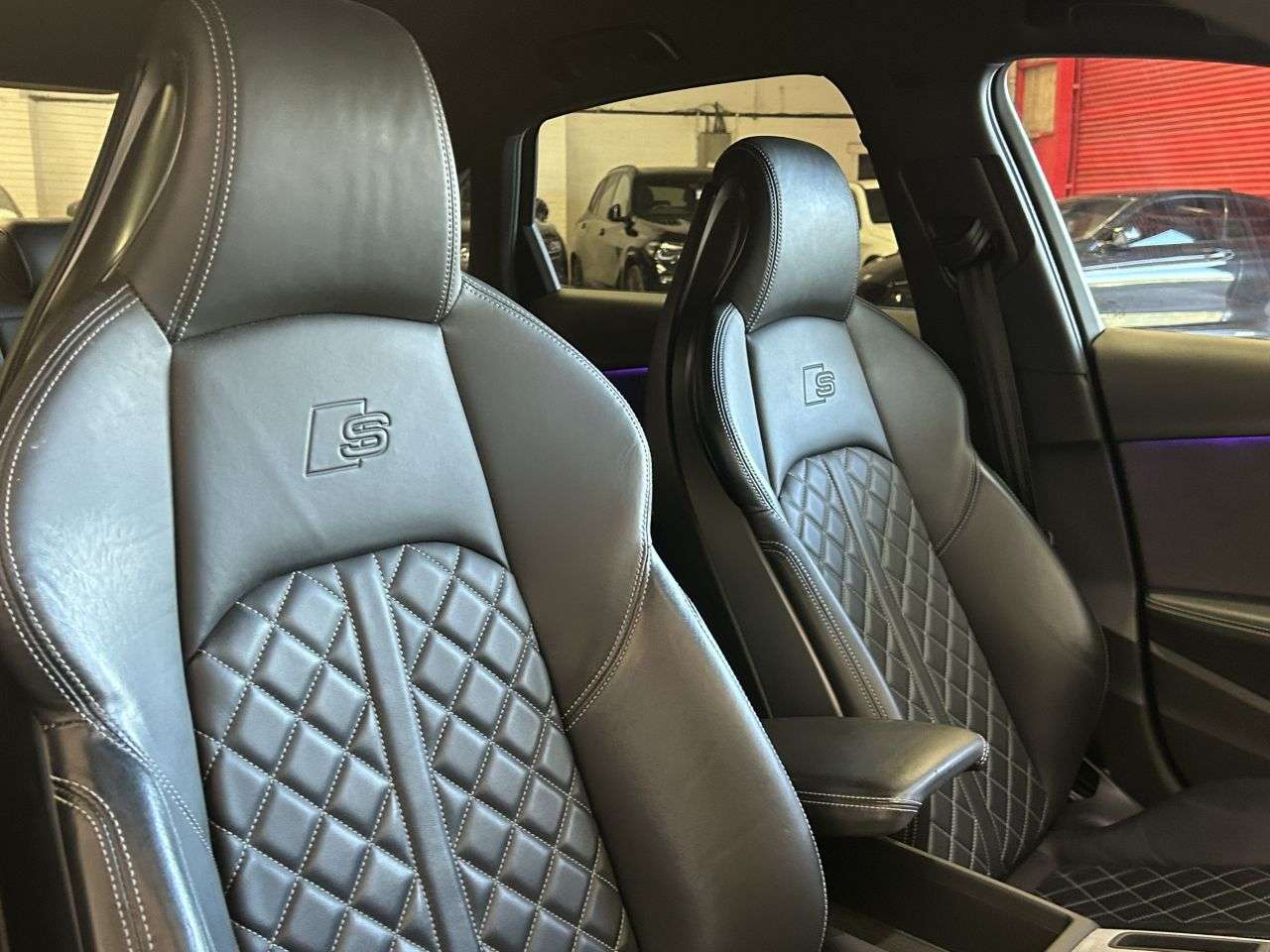 2017 AUDI S4 2017 AUDI S4