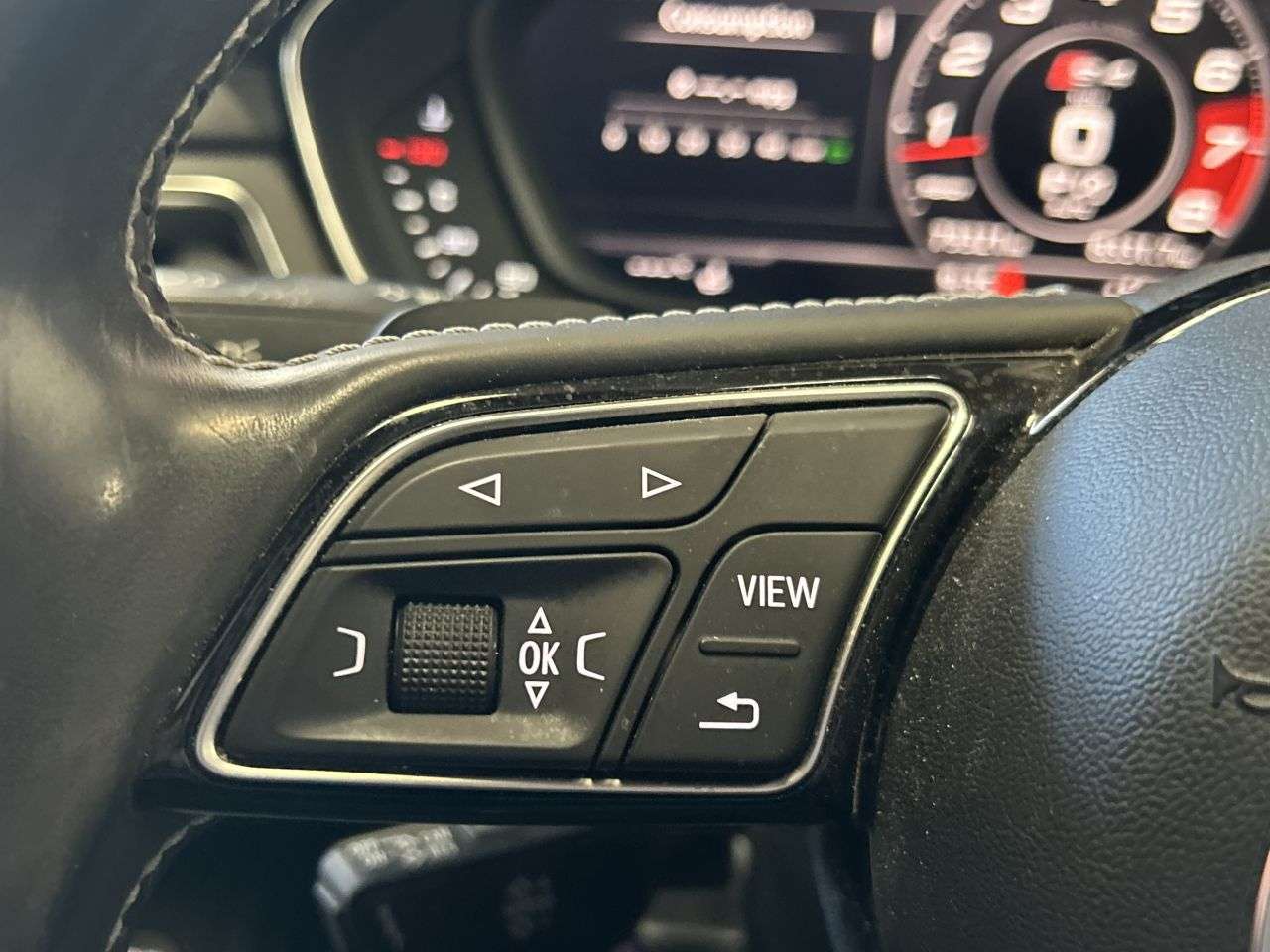 2017 AUDI S4 2017 AUDI S4