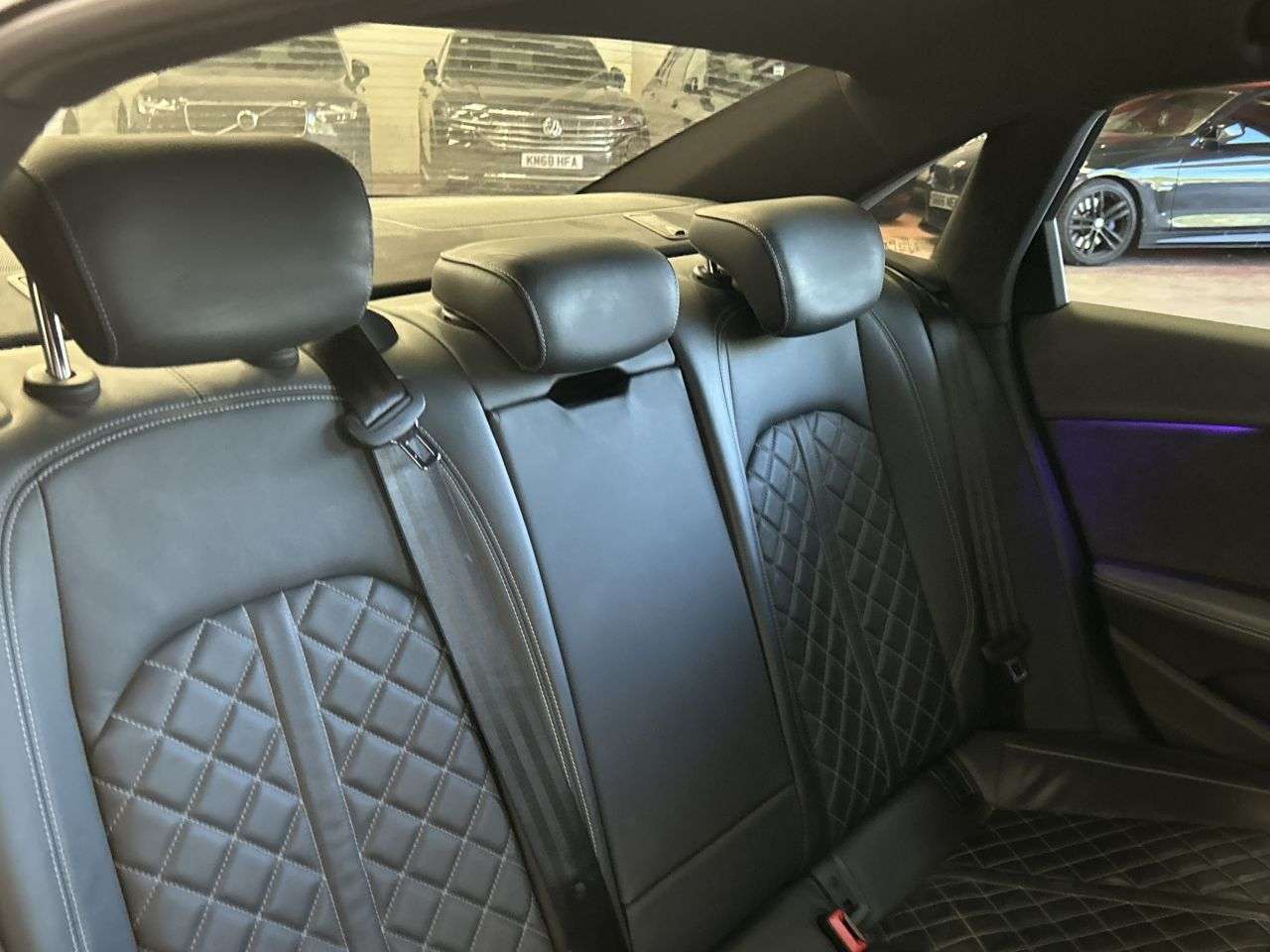2017 AUDI S4 2017 AUDI S4