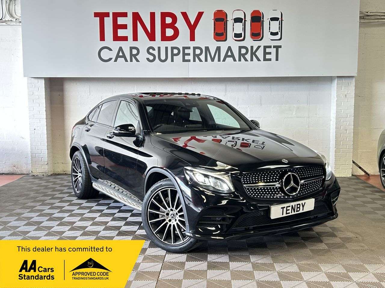 A 2018 MERCEDES-BENZ GLC 2.1 GLC250d AMG Line (Premium Plus) Coupe 5dr Diesel G-Tronic 4MATIC Euro 6 A 2018 MERCEDES-BENZ GLC 2.1 GLC250d AMG Line (Premium Plus) Coupe 5dr Diesel G-Tronic 4MATIC Euro 6